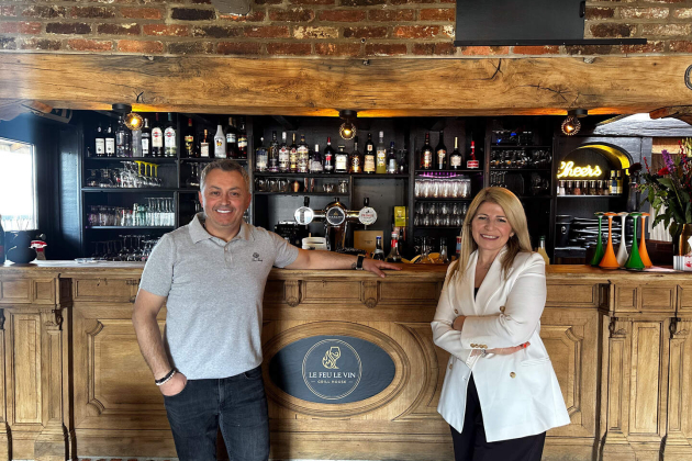Aykut opende recent het nieuwe steakrestaurant Le Feu Le Vin in het pand van het voormalige King’s Café_ (1)