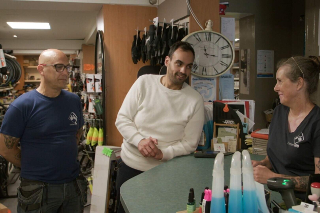 Fietsen MB uit Mortsel, na de redding door Kamal Kharmach