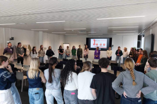 Leerlingen van vier Kempense scholen oefenen hun spreekvaardigheden