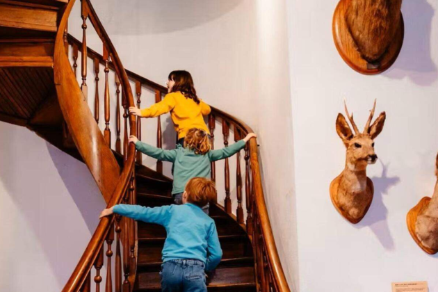 Spelende kinderen in Taxandriamuseum in Turnhout