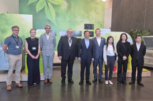 Chinese ambassadeur te gast in Tienen groepsfoto