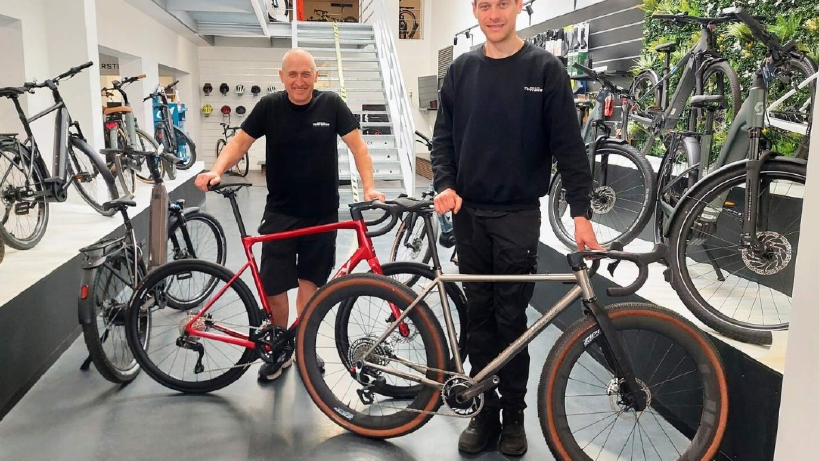 Piet en Christof van Team Bikes in Arendonk