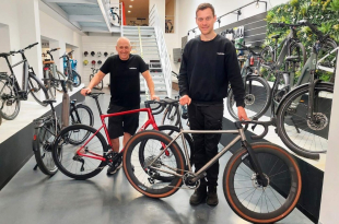 Piet en Christof van Team Bikes in Arendonk