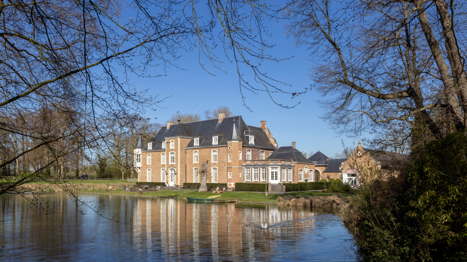 foto_3_–_Landschapspark_met_vijver_beeld_Lennert_Bourgonjon