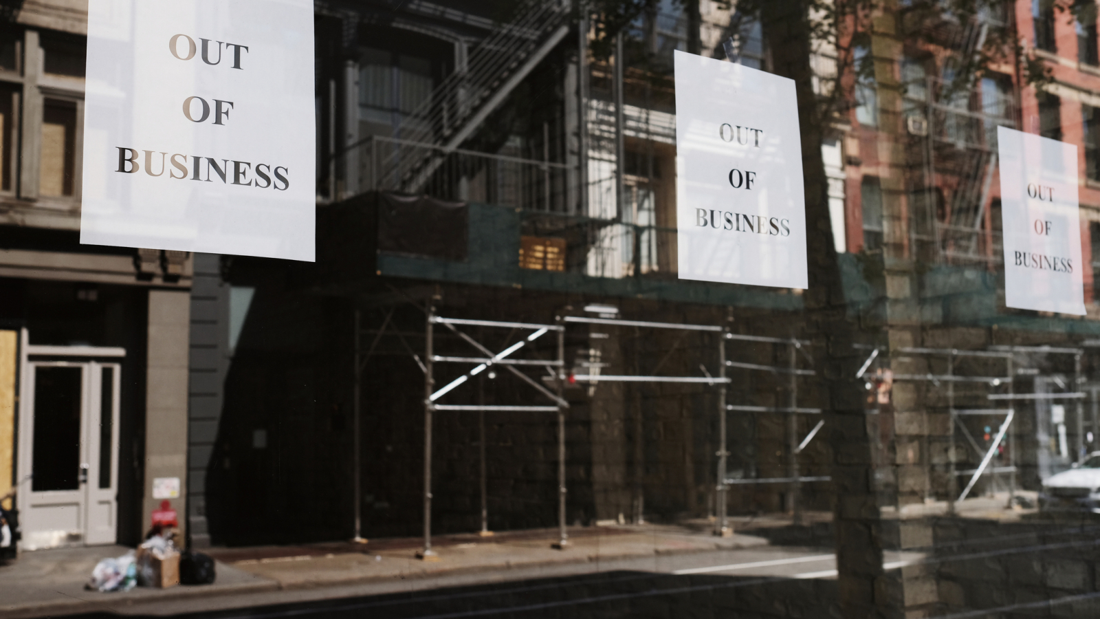 Going out of business signs