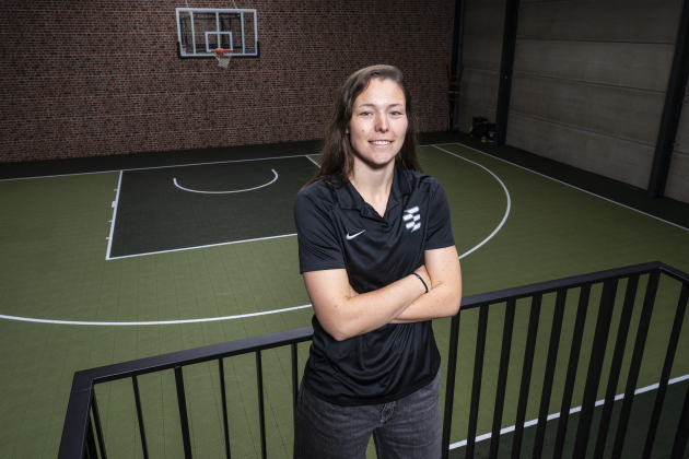 BASKETBAL 2025-2026 INTERVIEW MET INE JORIS BIJ EVORAS SPORT.