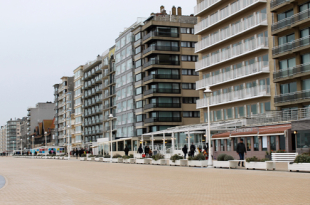 Nieuwpoort-zeedijk