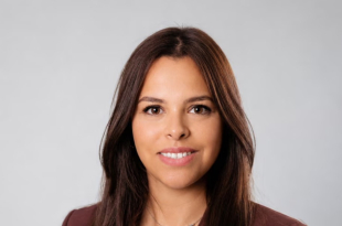 Noha Saddem is de nieuwe PR & Events Manager bij OMODA & JAECOO Belux.