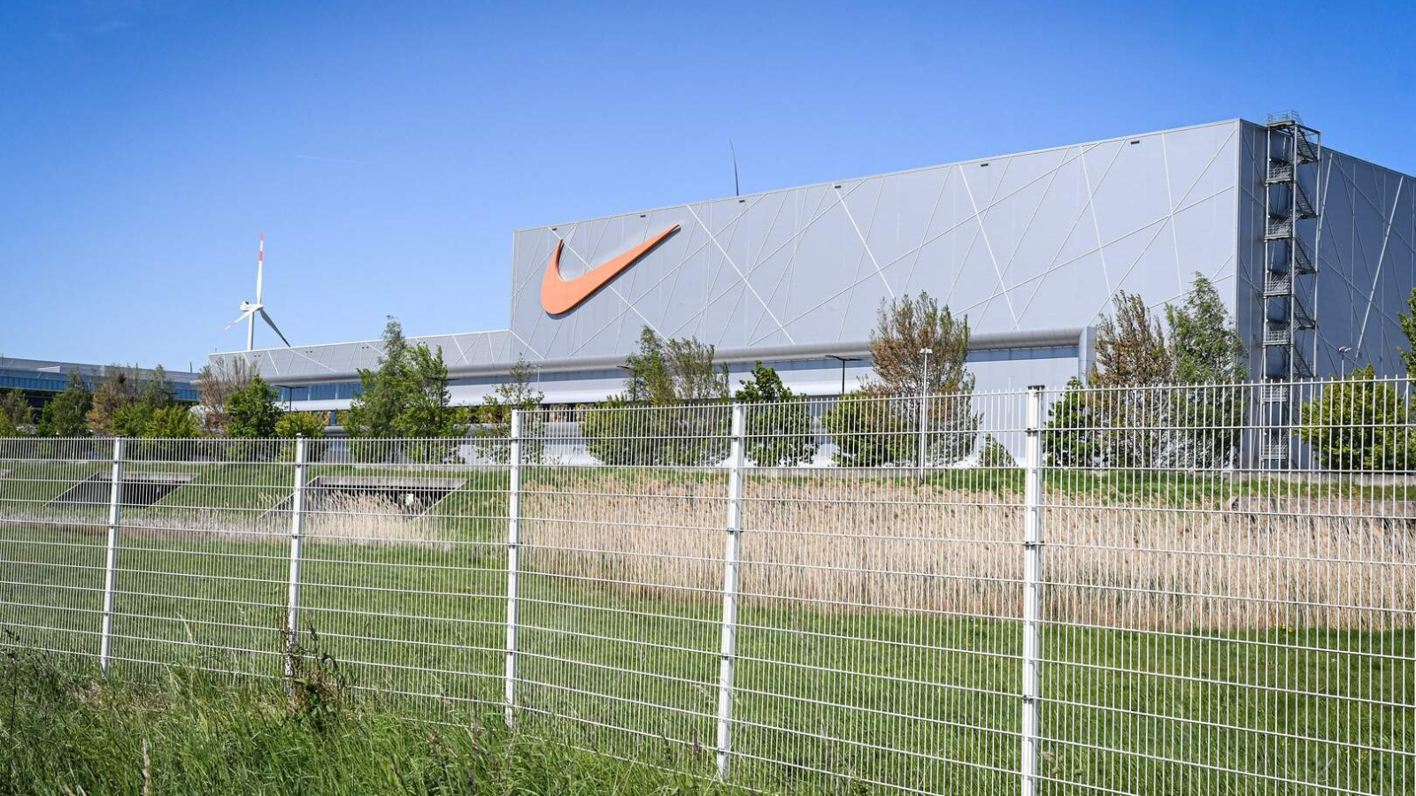 Zo’n 320 Nike-werknemers vandaag effectief ontslagen