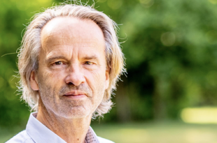 AZ Voorkempen benoemt Rik Verroken tot nieuwe algemeen directeur