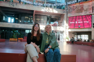 Festivaldirecteur Enya Steenssens en CEO van Wintercircus Dorien Van Steenberge