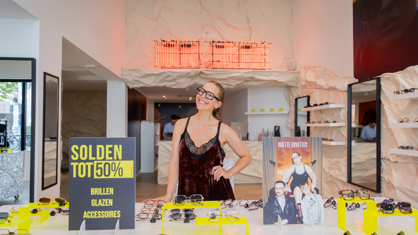 Leen-Van-de-Sande_Odette-Lunettes_5_