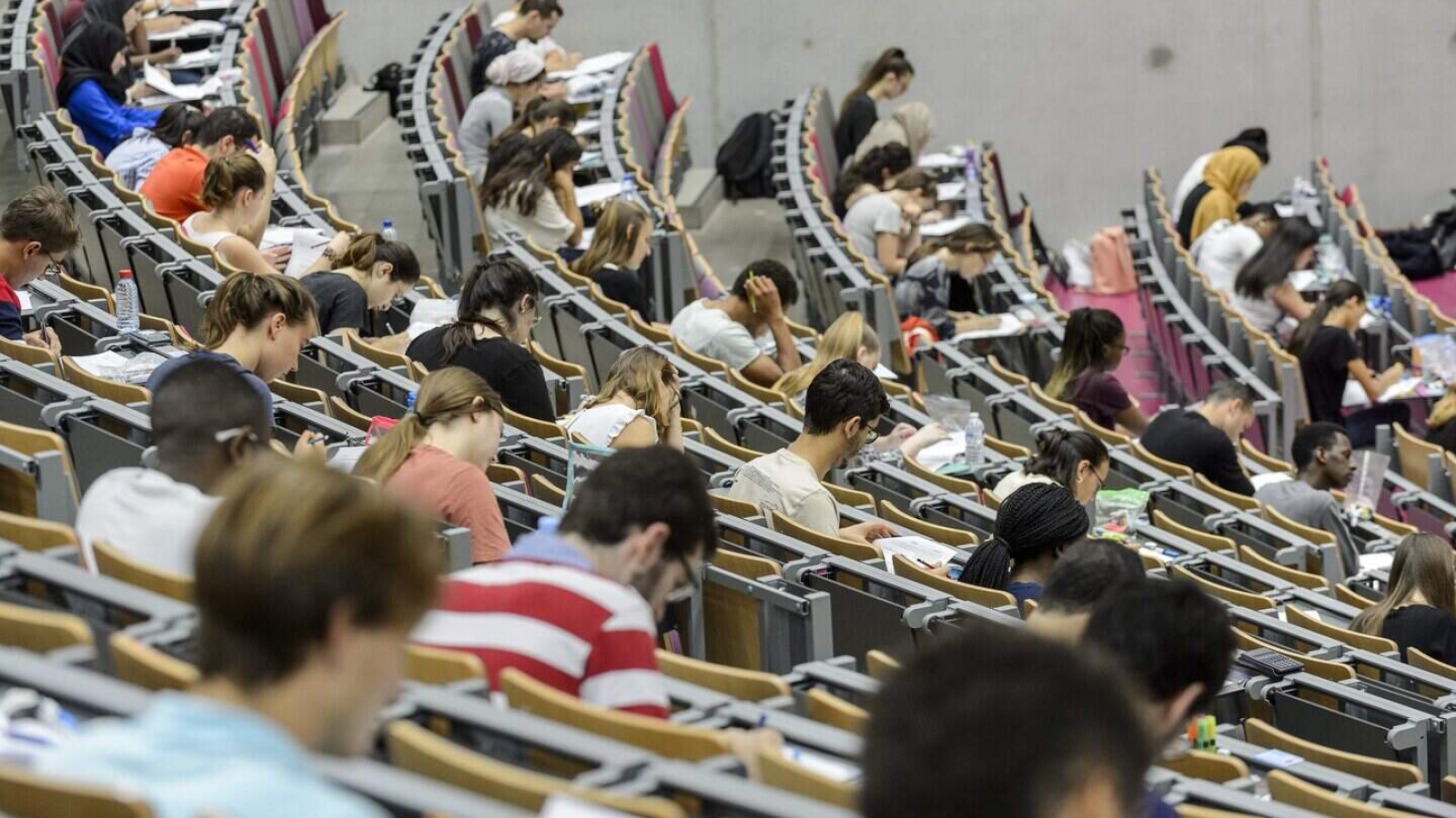 SECOND SESSION EXAMEN DE PASSAGE EN MEDECINE