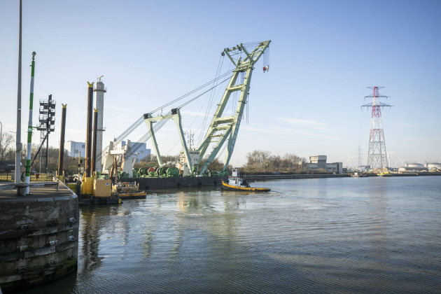 Nederlands bedrijf neemt Antwerpse superkraan Brabo over