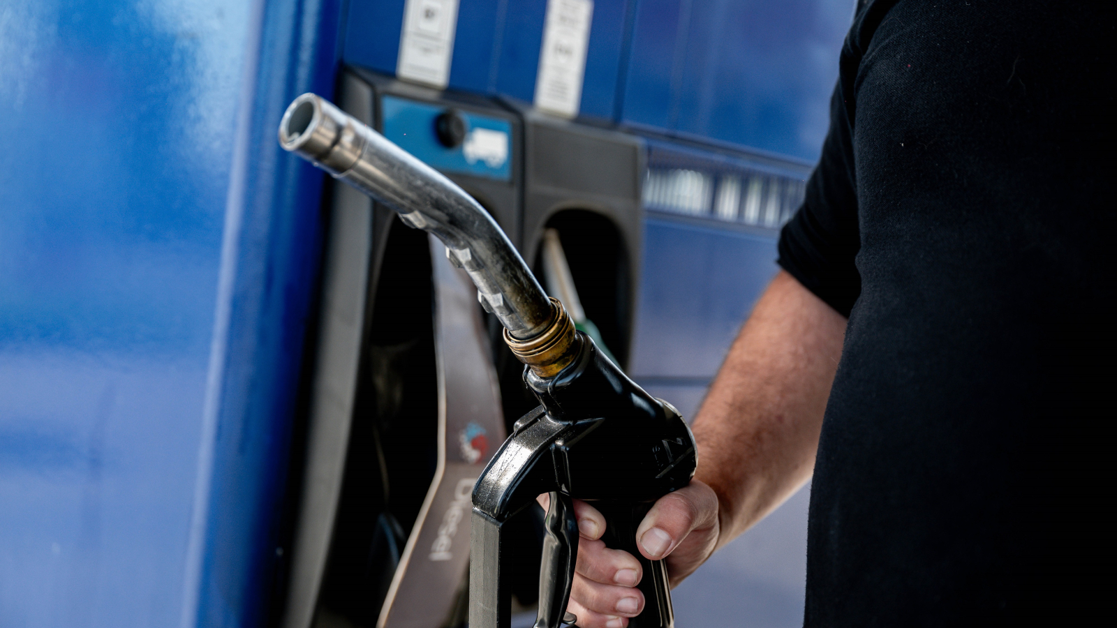 Reportage over dure dieselprijzen – getuigenissen aan tankstations