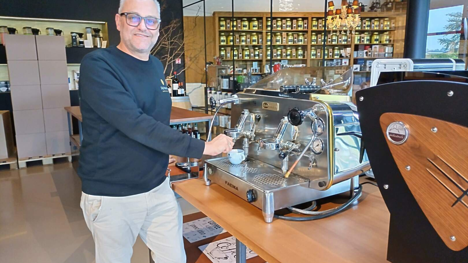 Jurgen Taeymans verhuisde zijn koffiebranderij in 2021 naar Minderhout