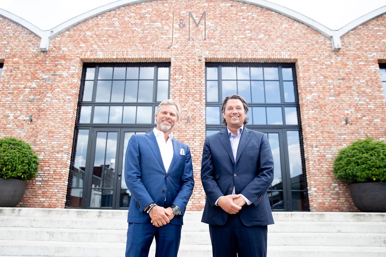 J&M Catering slorpt Silverspoon op Made in