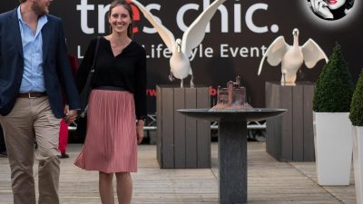 tres chic
