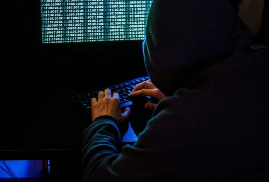 ConXioNcybercrime-through-the-internet-PULKSL9-e1579096982395