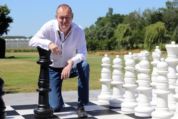 Glenn Roggeman schaak close