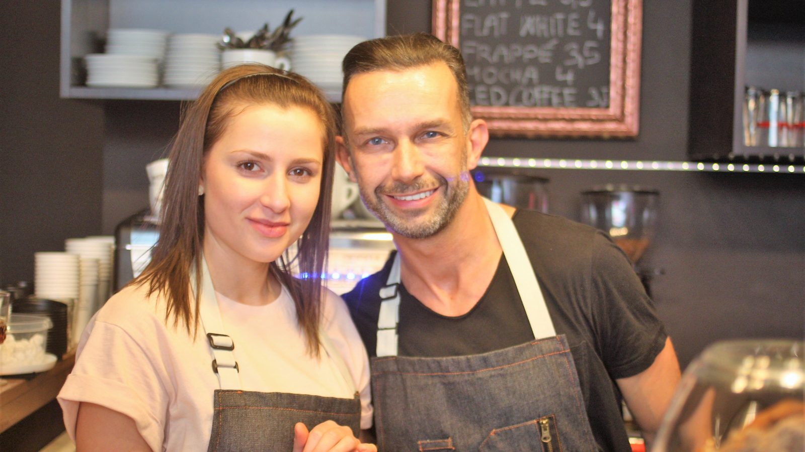 We Love Coffee Serveert Rode Bietenlatte Op Beats Made In We Love Coffee Serveert Rode Bietenlatte Op Beats Made In