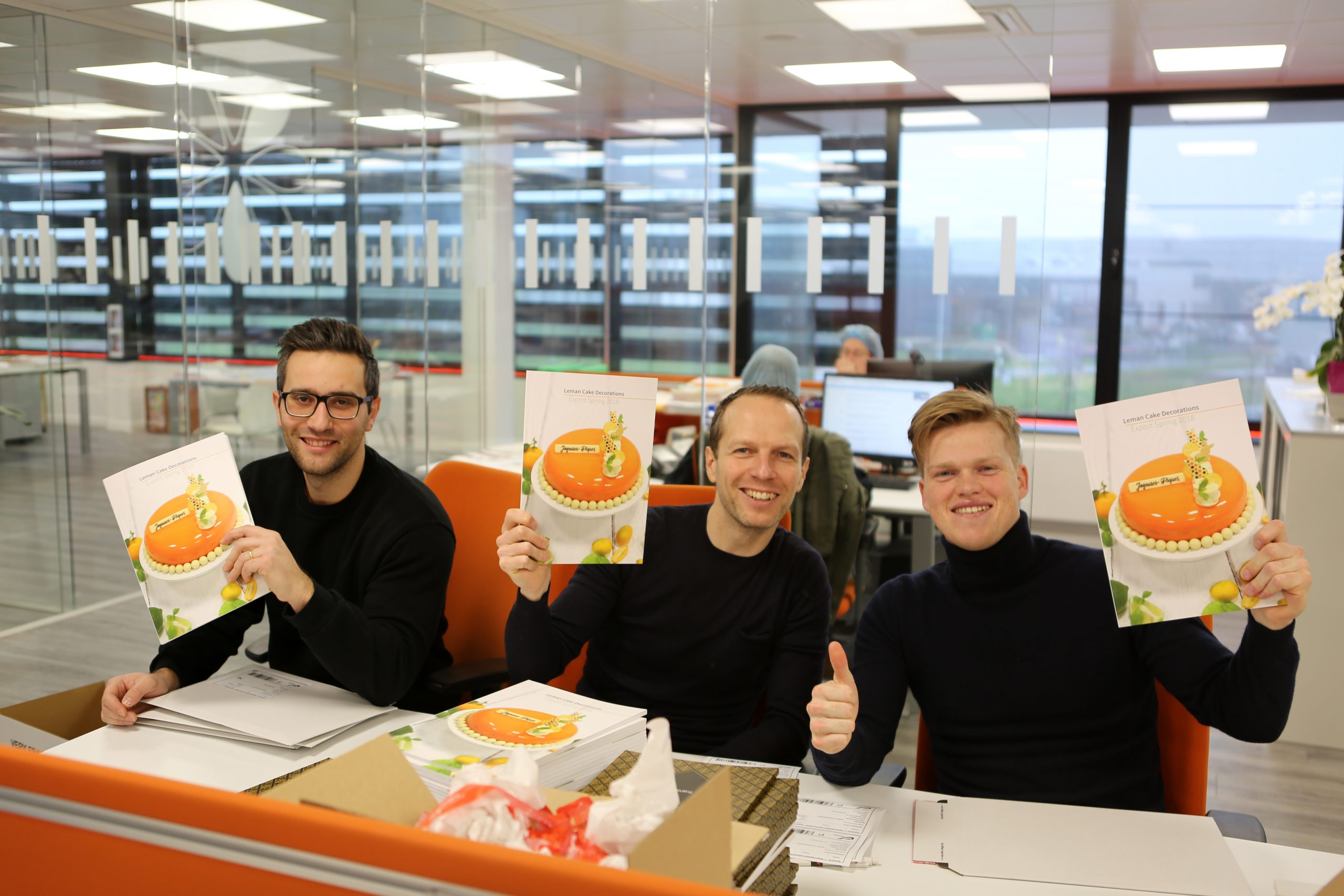 Leman Cake Decorations heeft stilaan prachtige wereldkaart - Made in