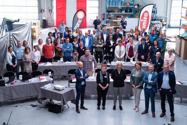 Unizo Crevits groepsfoto